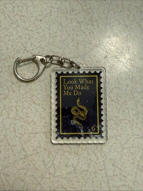 Keychain Look What You Made Me Do LWYMMD Reputation Rep Snake Taylor Swift